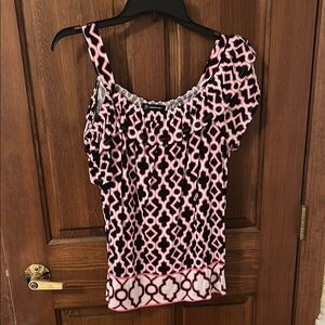 Stylish Pink and Black Geometric Women's Top
